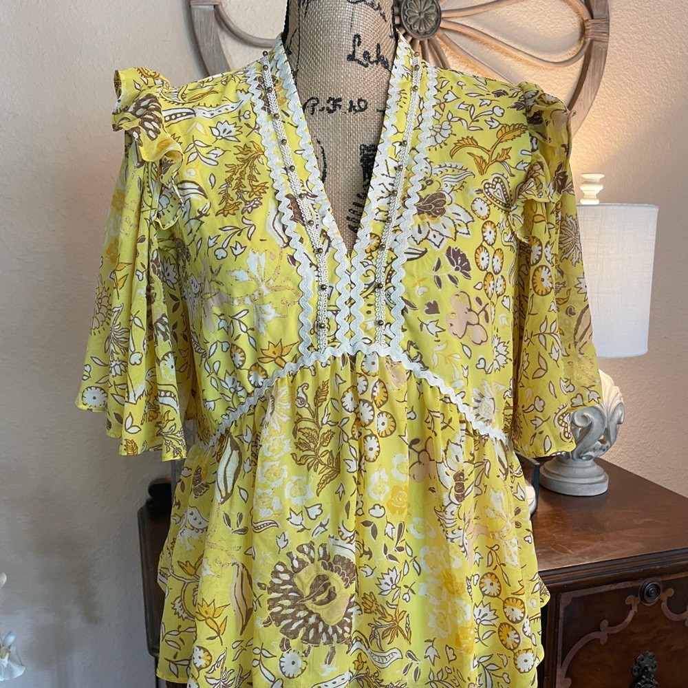 Marc New York Floral Yellow Ruffle & Rick Rack Women's Top - Picture 13 of 16